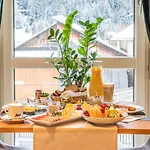 Hotel Tia Monte 4*