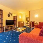 Tia Monte Hotel 4*