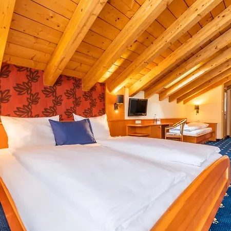 Tia Monte 4* Наудерс
