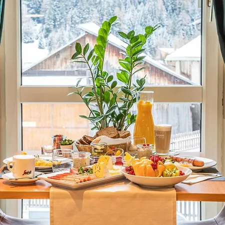 Hotell Tia Monte 4*